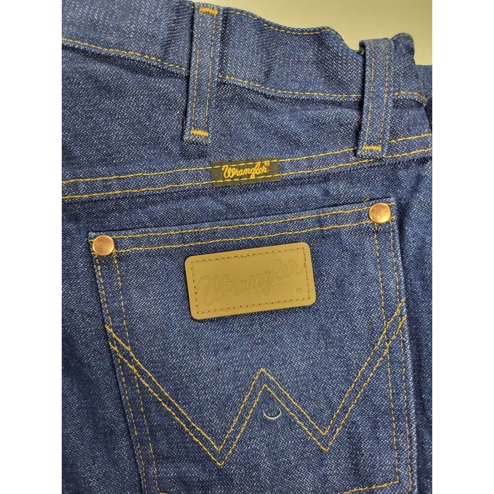 Wrangler Cowboy Cut Men's  Size 33×32 - Picture 6 of 8